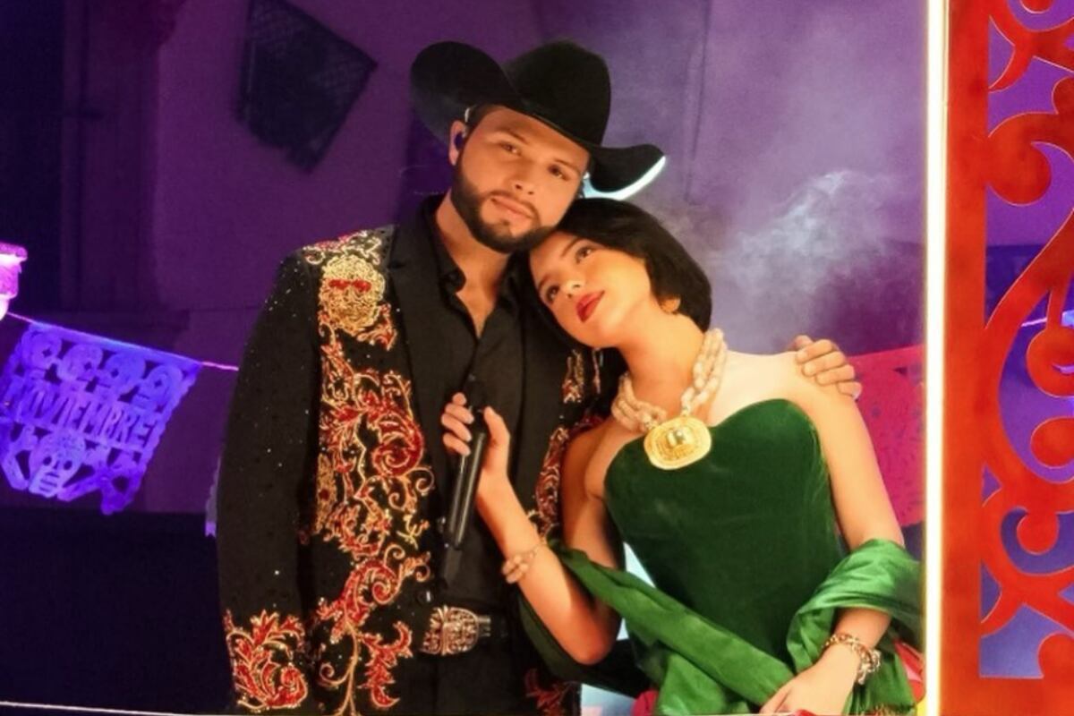 Ángela Aguilar junto a su hermano en un concierto (Foto: Leonardo Aguilar / Instagram)