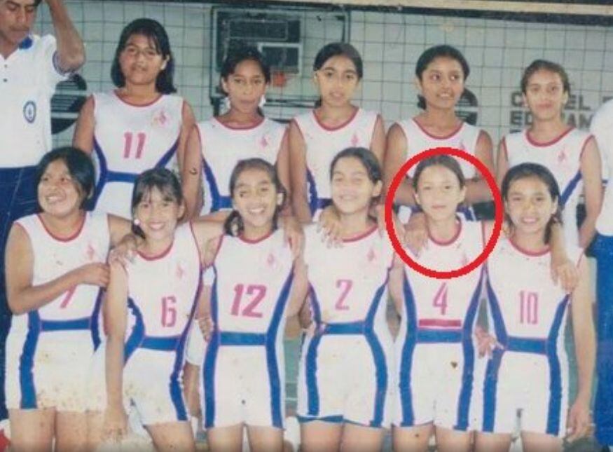 Rojas llegó a ser la capitana de vóley de su colegio (Foto: Sheyla Rojas /Instagram)