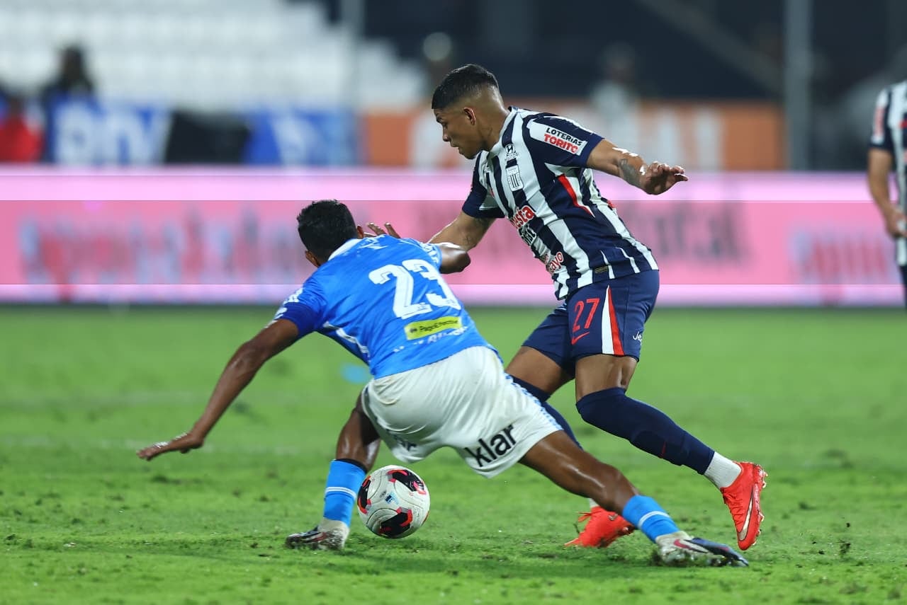 Kevin Quevedo volvió a jugar en Alianza Lima después de cuatro meses. (Fotos: Foto: Giancarlo Ávila/@photo.gec)