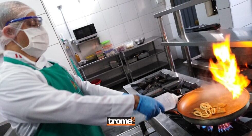 Restaurantes ofrecieron por delivery rica gastronomía de Semana Santa. (Isabel Medina / Trome).