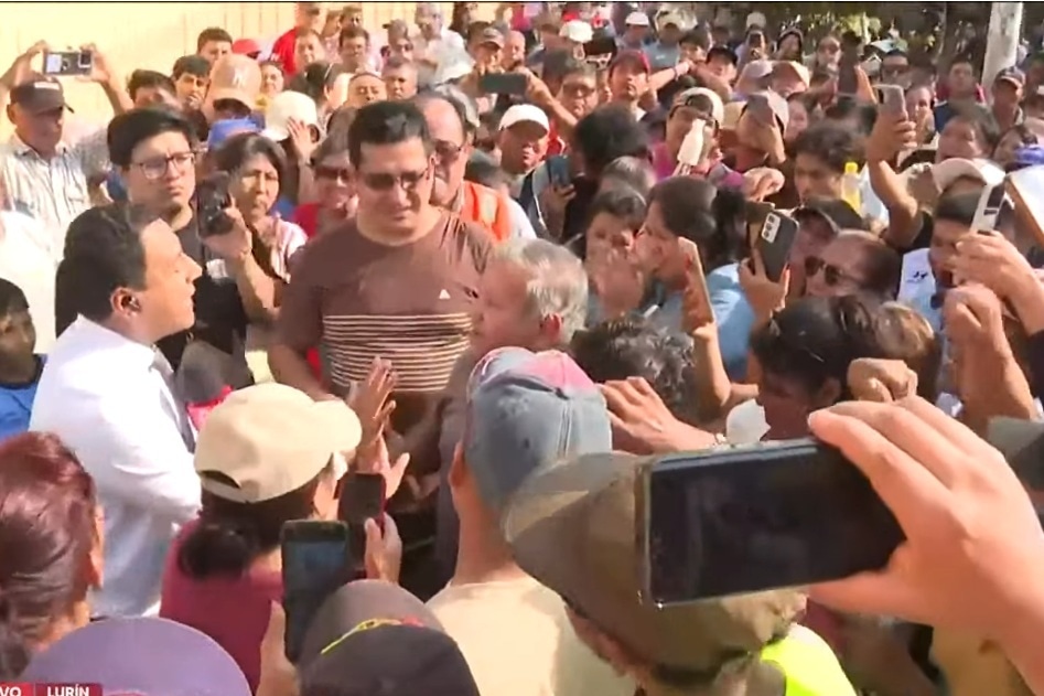 Seis mil electores se quedaron sin votar en Lurín. (América Noticias)