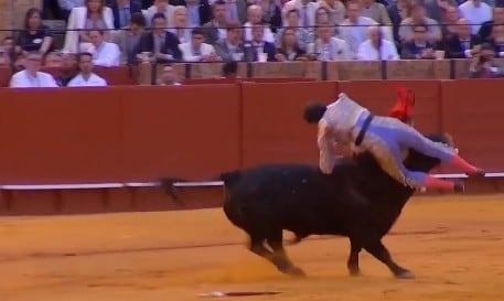 Andrés Roca Rey sale del hospital tras grave cornada.
