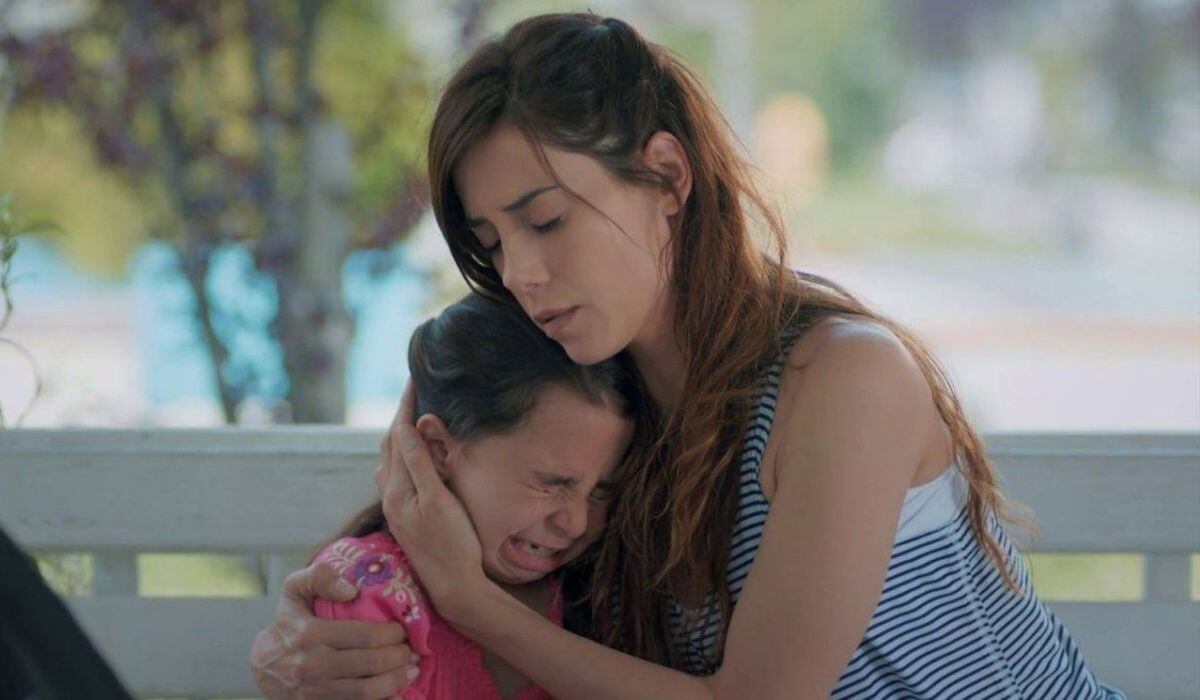 Cada capítulo de "Madre" llevó hasta las lágrimas a los televidentes de Univision (Foto: MedYapım y MF Yapım)