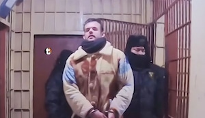 Feminicida neerlandés Joran van der Sloot fue hallado grave al interior de su celda