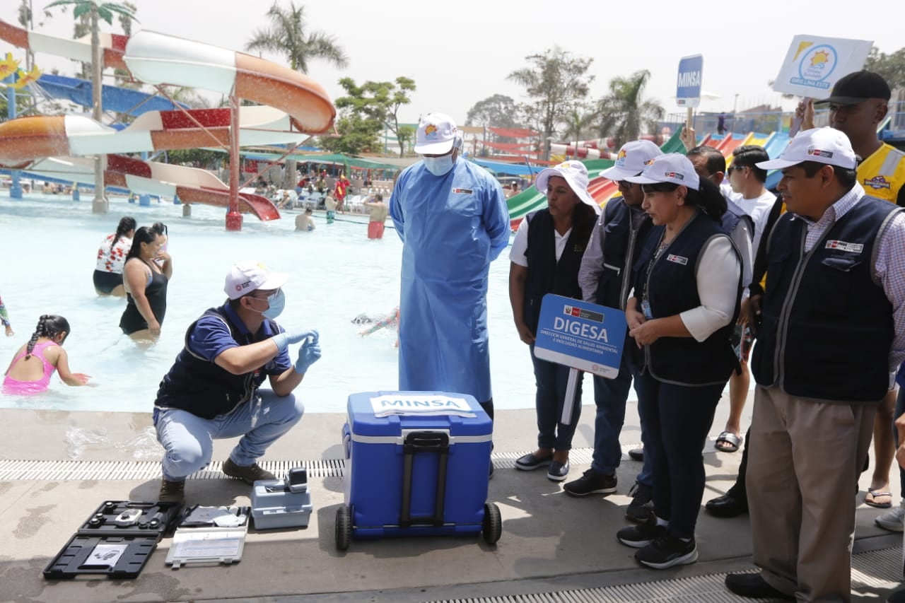 Minsa y Digesa realizaron el lanzamiento de la campaña de piscinas saludables, en las instalaciones fue Vacilandia Park en Ate. Fotos : Violeta Ayasta/@photo.gec