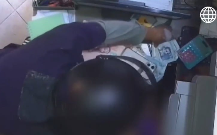 Ladrones se apoderaron de 100 mil soles con extrema violencia. (América Noticias)