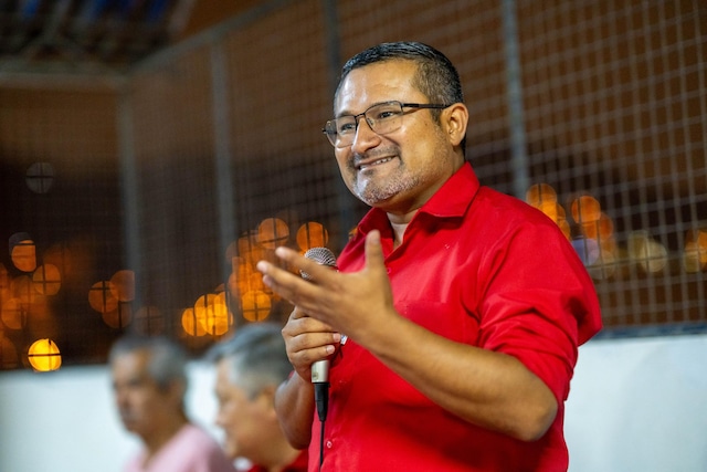 Ronald Atencio, es abogado y candidato por la Alianza Venceremos. (Facebook)