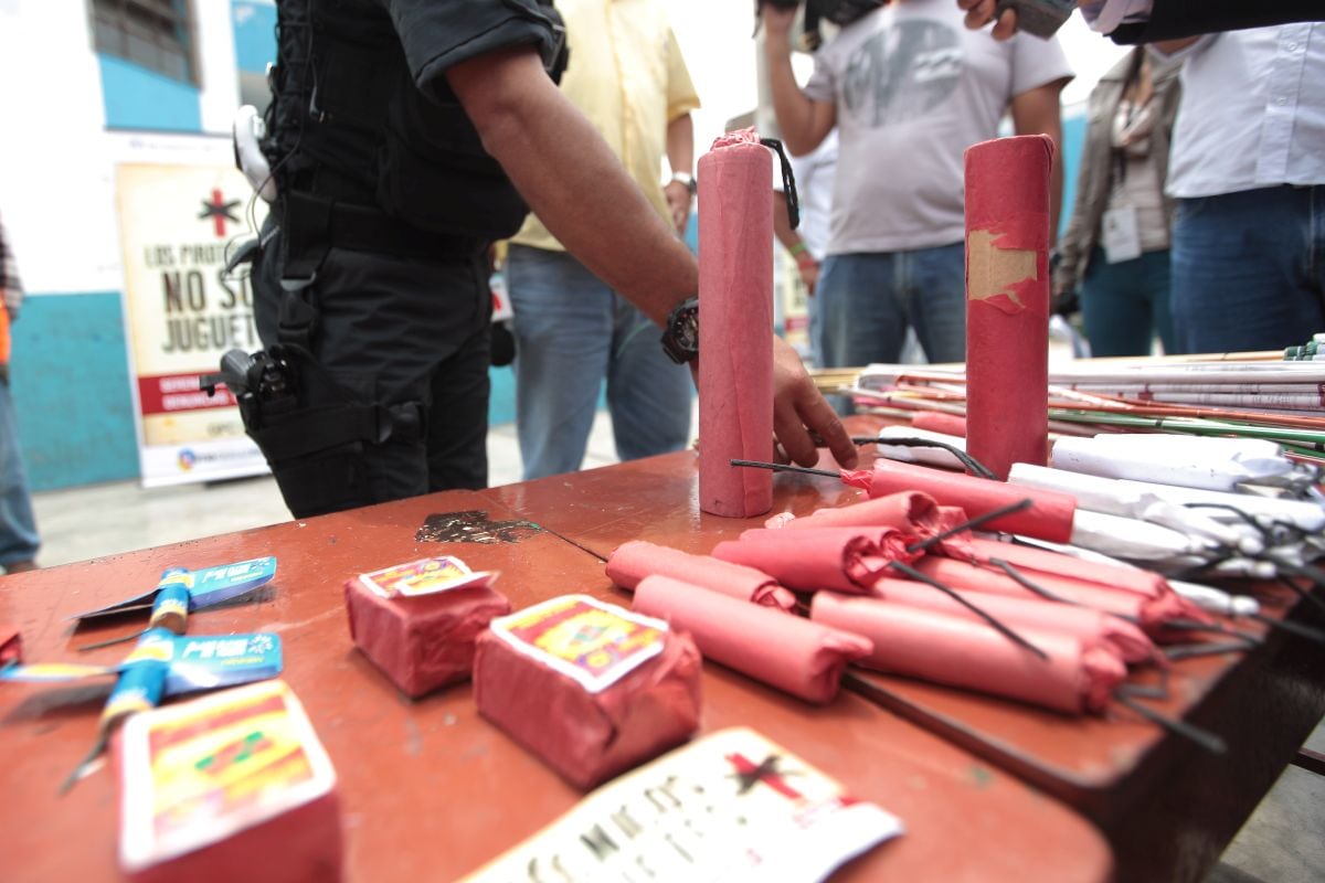 Potentes juegos pirotécnicos pueden afectar el oído (GEC)