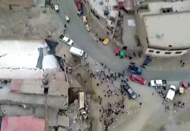 Camión choca contra vivienda en Chosica y mata a un niño de 7 años