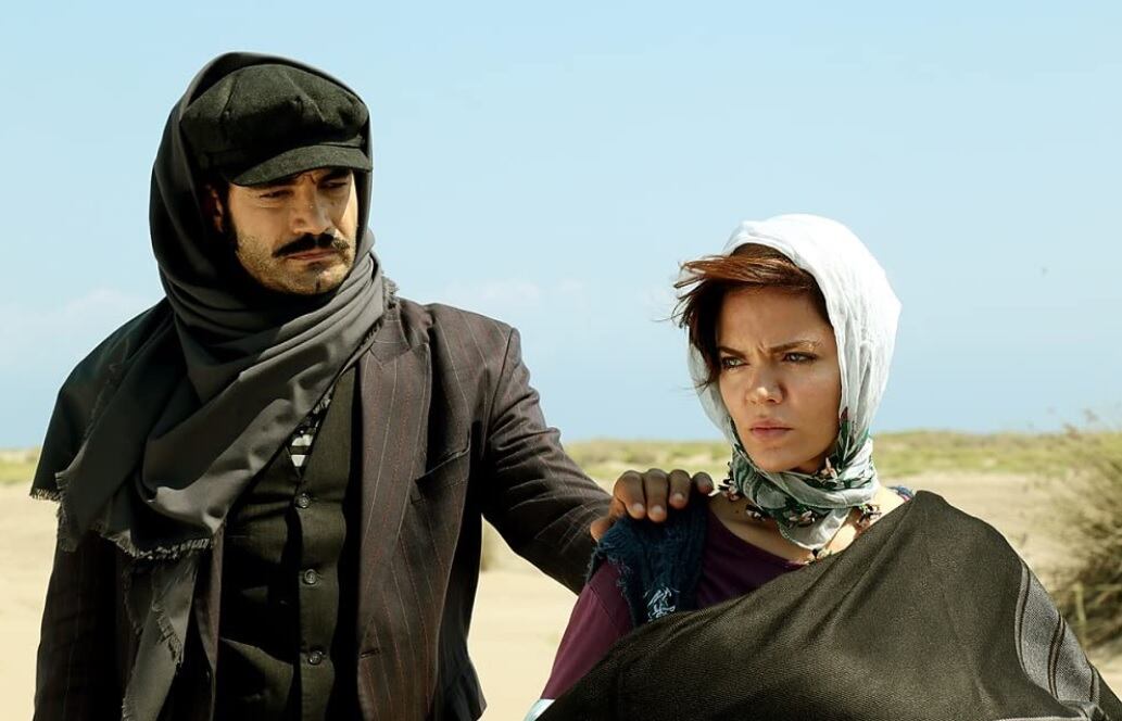 La historia de Züleyha y Yilmaz se ha vuelto la favorita en la telenovela "Tierra amarga" (Foto: Medyapım / MF Yapım)