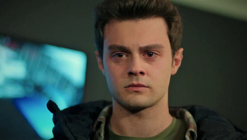 Ömer toma una difícil decisión en la telenovela turca "Hermanos" (Foto: NG Medya)