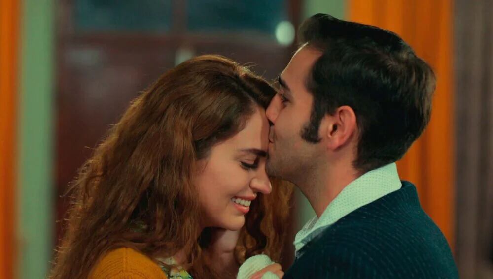 Gülten y Çetin serán padres en la telenovela turca "Tierra amarga" (Foto: Tims & B Productions)