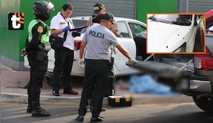 ¡Sangre y plomo en San Miguel! Persecución a balazos termina con auto empotrado y un hombre muerto en plena avenida Libertad