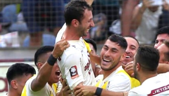 Gol de Calcaterra para el 2-0 de Universitario frente a Sport Huancayo. (Video: GolPeru).