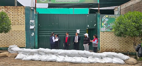 Arequipa: Fuertes lluvias inundan 3 colegios en Socabaya y Paucarpata