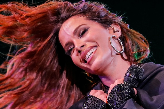 Anitta subió la temperatura del Festival Viña del Mar 2024 en Chile. Aquí una foto suya de la intérprete brasileña la noche del 28 de febrero (Foto: AFP)