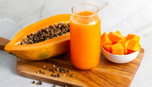 Papaya: Beneficios para la salud, cada cuánto consumirla y ¿se puede guardar congelada?