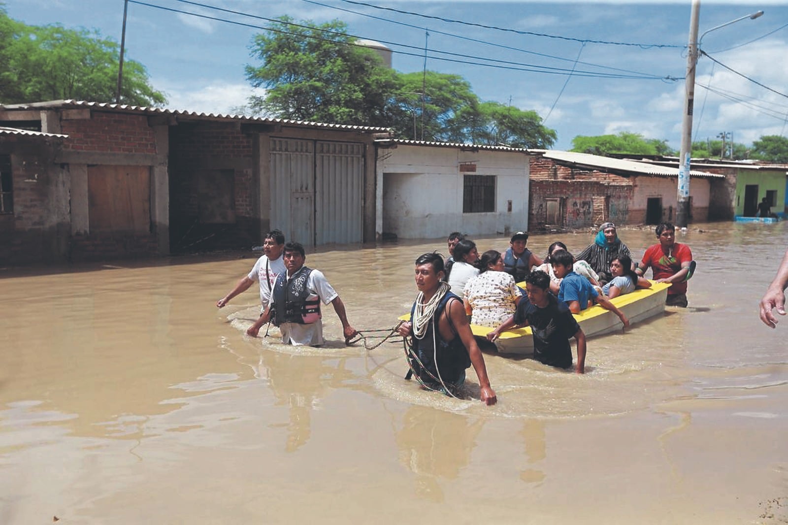 El fenómeno de El Niño provoca lluvias intensas en la costa norte y sequías en la sierra sur. Conoce qué es, cómo se produce y cómo afecta a Perú. Foto: Internet.