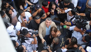 Daniel Urresti salió en libertad gracias a que el Tribunal Constitucional anuló condena por la muerte de Hugo Bustíos