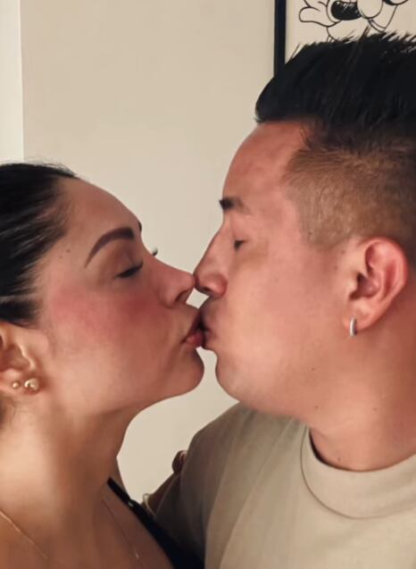 Christian Cueva actualmente mantiene una relación con Pamela Franco.