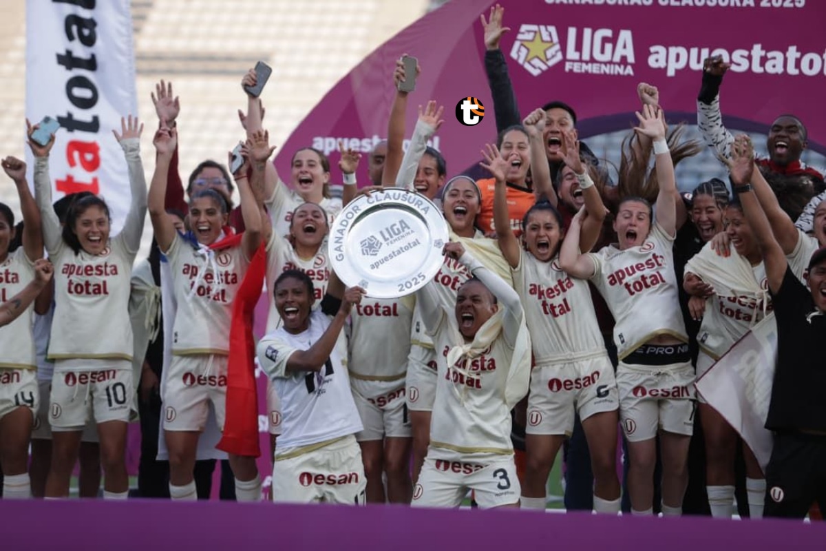 Universitario ganó Torneo Clausura femenino en los penales y celebró en Matute. (Foto: Julio Reaño/ @photo.gec)