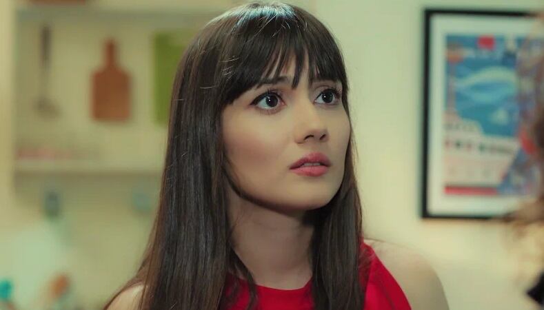 La actriz turca Sevda Erginci interpreta a Zeynep en la telenovela "Pecado original" (Foto: Med Yapim)