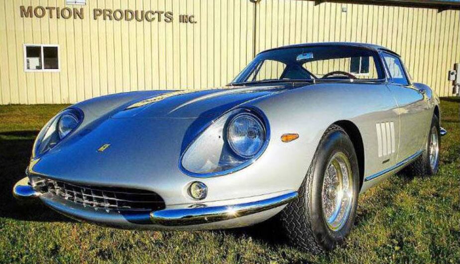 Ian Poulter: Es un golfista profesional de Reino Unido. Posee un Ferrari y un Enzo, además de un Rolls-Royce Ghost, Ford GT-40, Ferrari 458 Speciale Aperta y un 1960 Ferrari 275 | Foto: Instagram