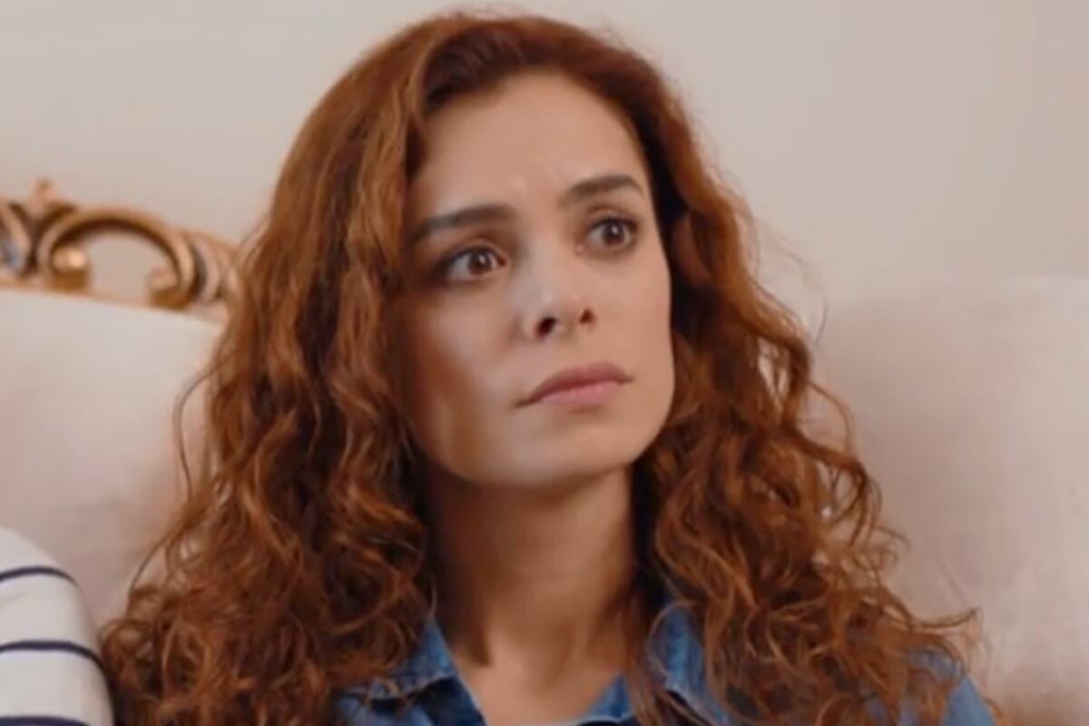 Özge Özpirinçci en "Amor a segunda vista" (Foto: Süreç Film)