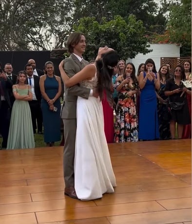 Baile nupcial en el matrimonio de Sasha Kapsunov. (Instragram)