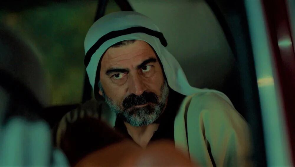 Los hermanos Keskin y Betül intentan cruzar la frontera pero la policía los detiene (Foto: Tims & B Productions)