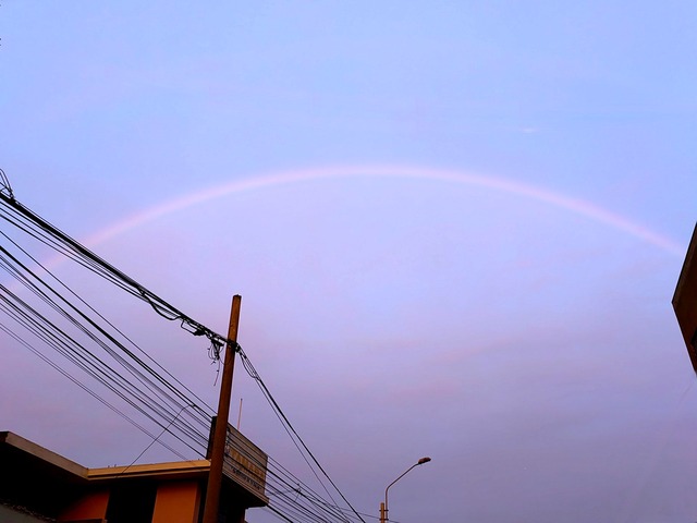 Arcoíris en Lima. Foto: Twitter
