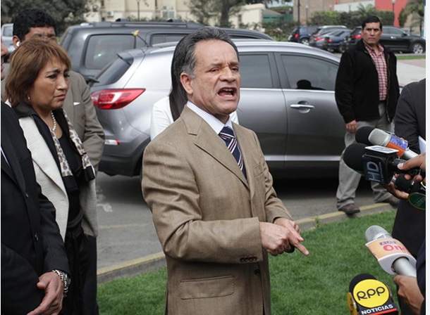 Fallo afirma que Deportivo Coopsol, de Freddy Ames, no atendió de forma adecuada al arquero Alejandro Alcalá, quien sufrió conmoción cerebral y ya no puede jugar al fútbol