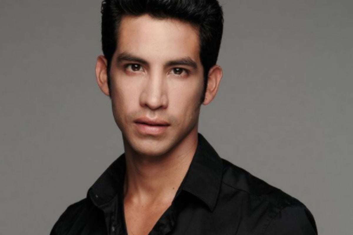 El artista interpreta a Beto Ganoza en la serie "De vuelta al barrio" (Foto: Santiago Suárez / Instagram)