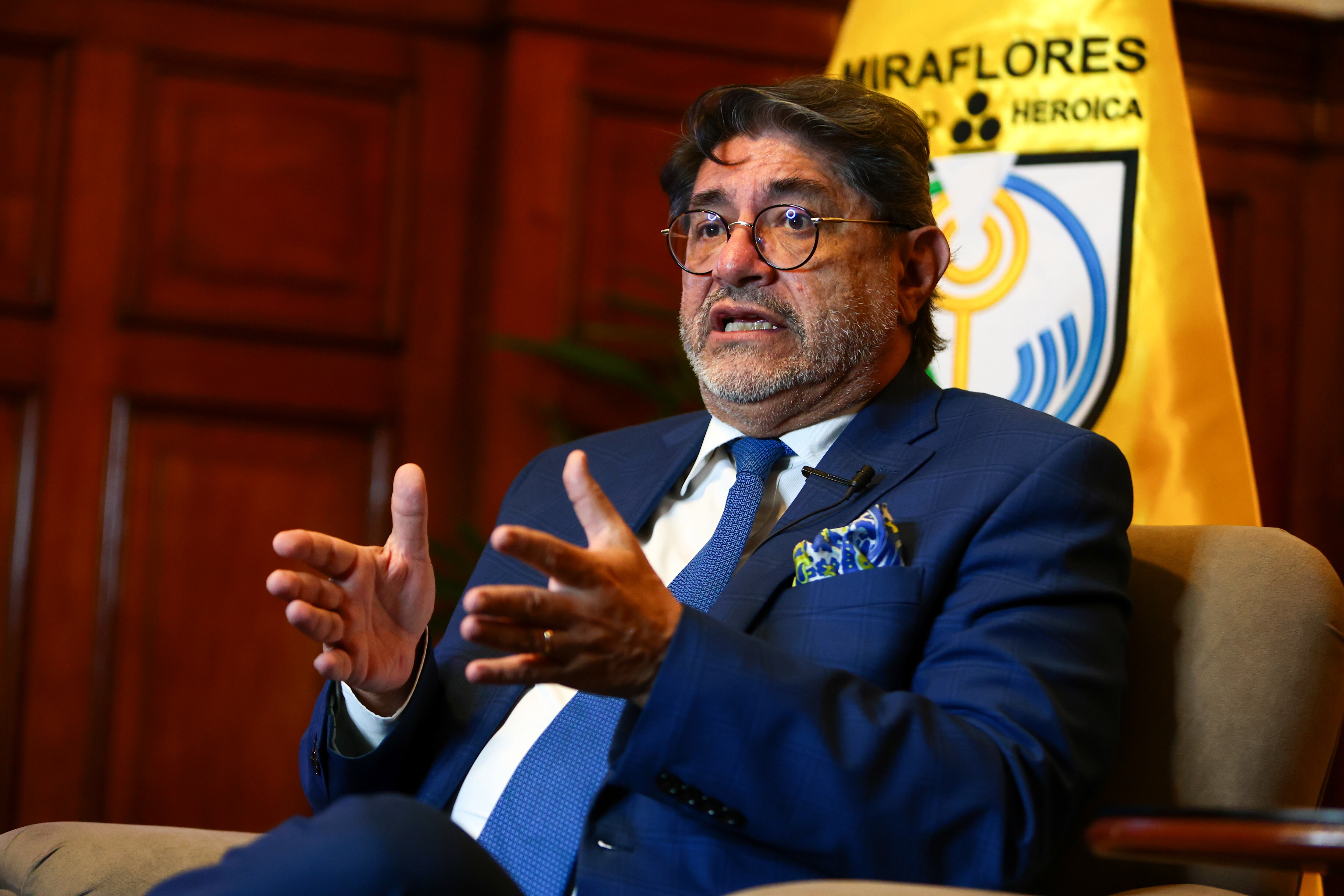 Carlos Canales, alcalde de Miraflores.