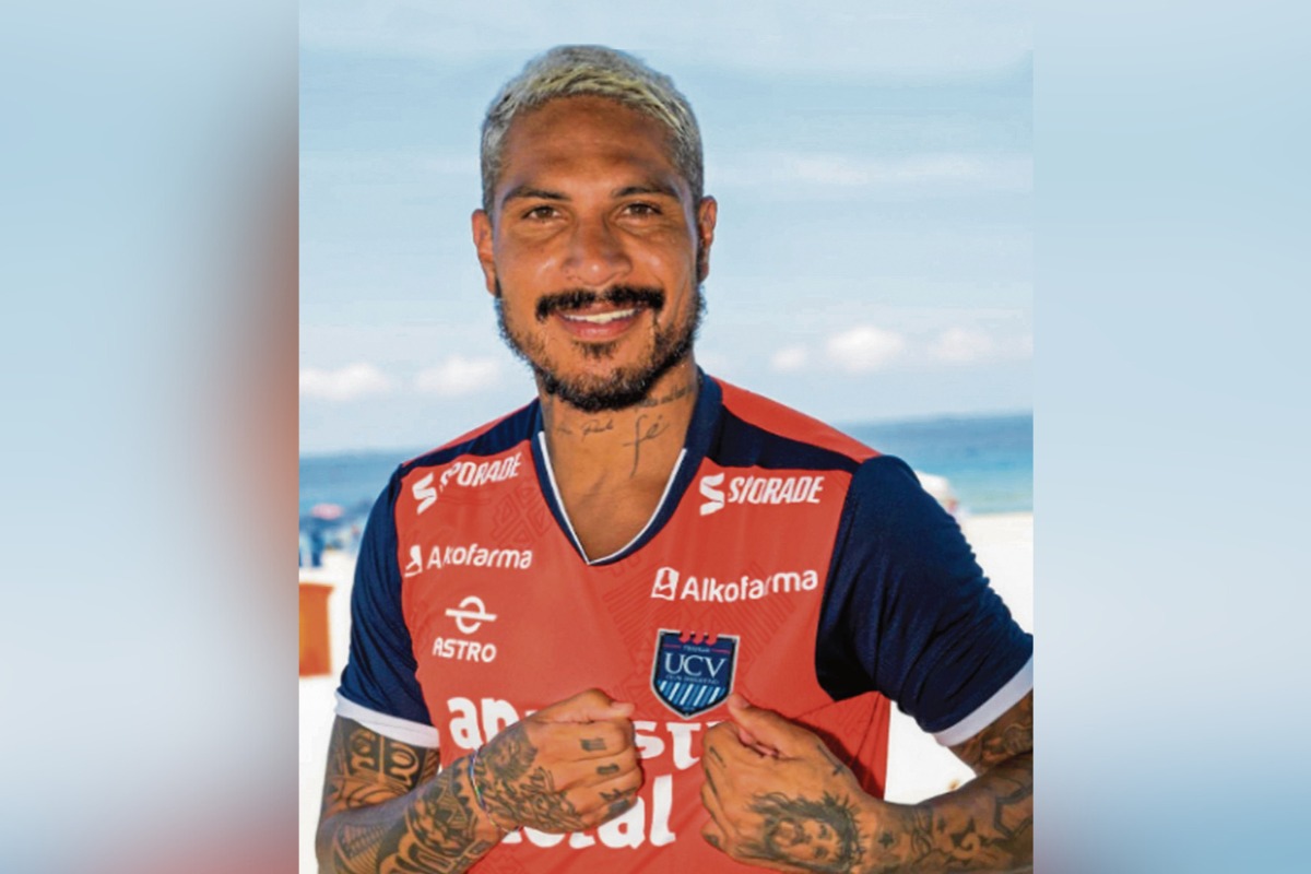 Paolo Guerrero en César Vallejo