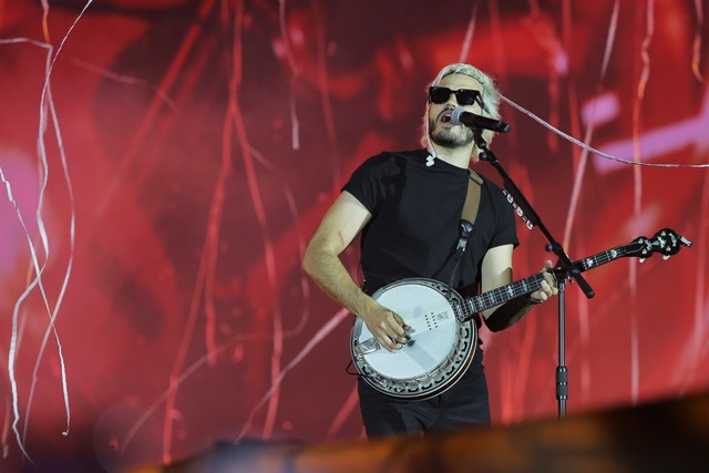 Morat hizo vibrar a un repleto Estadio Nacional (Foto: EFE)