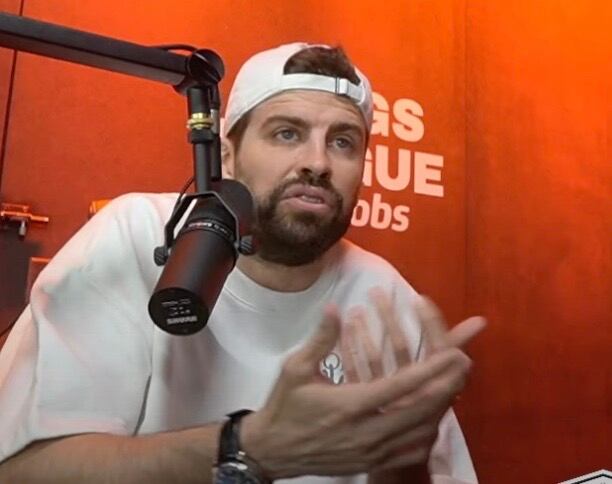 El exfutbolista defendió a Clara Chía Martí durante una entrevista (Foto: Gerard Moreno / Twitch)