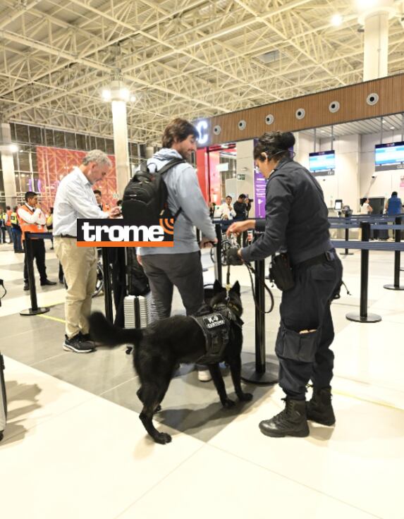 Canes K-9 Sunat y oficiales aduaneros trabajan juntos en servicio del país. (Entrevista: Isabel Medina / Trome).