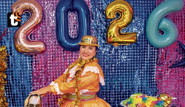 La Puca con su genial chispa, cogió la piñata de Jerí para chapárselo: “Si la Rosángela puede invitarle una cena, yo le doy cuy frito”. Foto: Allengino Quintana