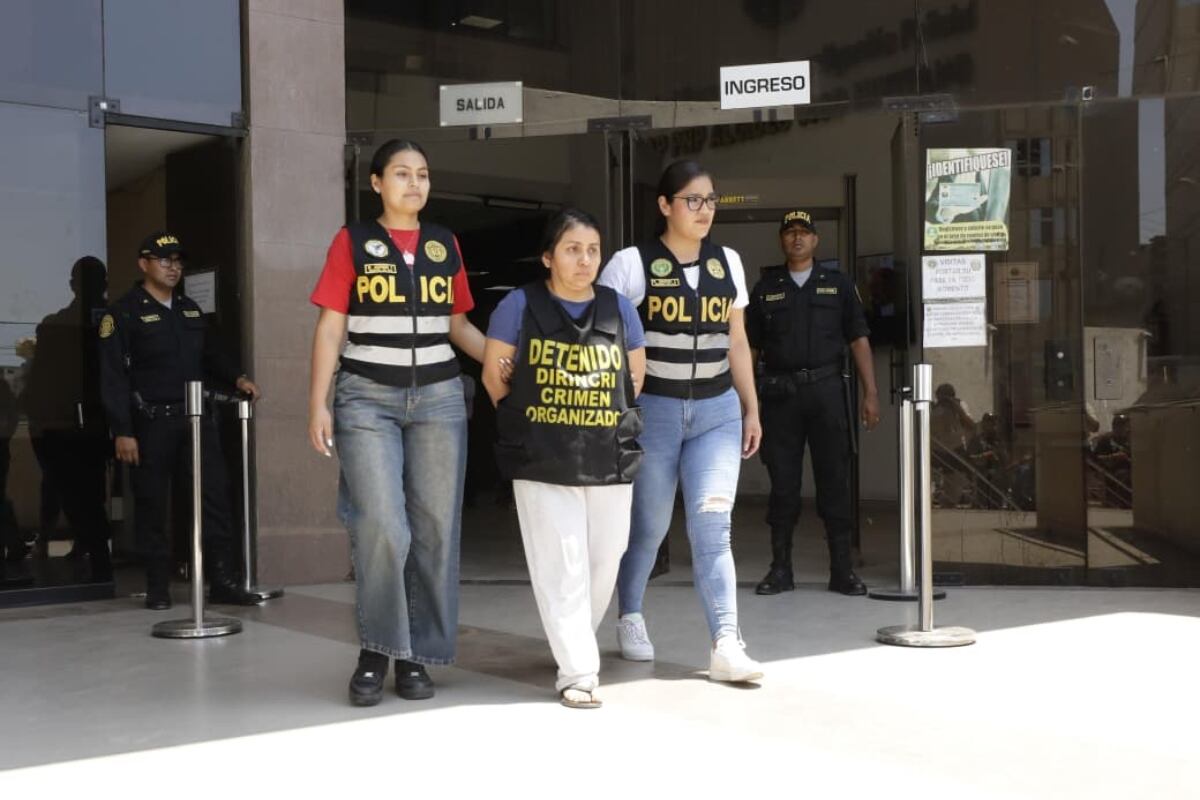 Condenada Vilma Zeña afirma que el incendio fue “algo fortuito”. (Foto: Lenin Tadeo / @photo.gec)