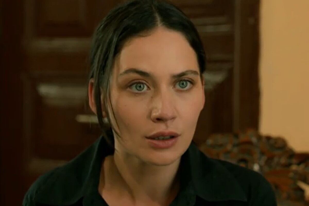 İlayda Çevik como Betül Arcan Yaman en "Tierra amarga" (Foto: Tims & B Productions)