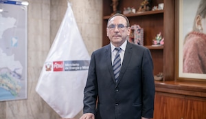 Ángelo Alfaro Lombardi renunció al Ministerio de Energía y Minas, tras grave acusación de violación