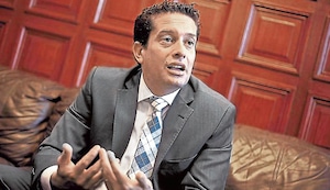 Pepitas: Miki Torres defiende que los congresistas sigan haciendo trabajo virtual