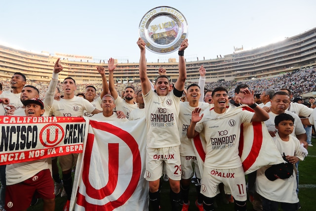 Celebración de Universitario como ganador del Torneo Apertura (Fotos: Jesús Saucedo)