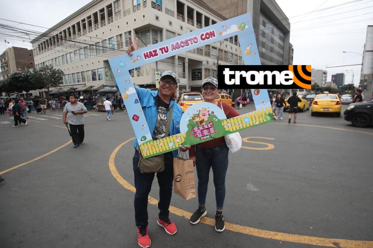 Las personas no pierden la fe con las promociones del 'Diario Papá'. Foto: Jesús Saucedo/Trome.