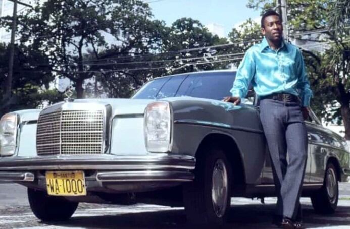 La primera unidad de lujo fue entregada a Pelé en 1962 en Sao Paulo (Foto: Emo Autos)