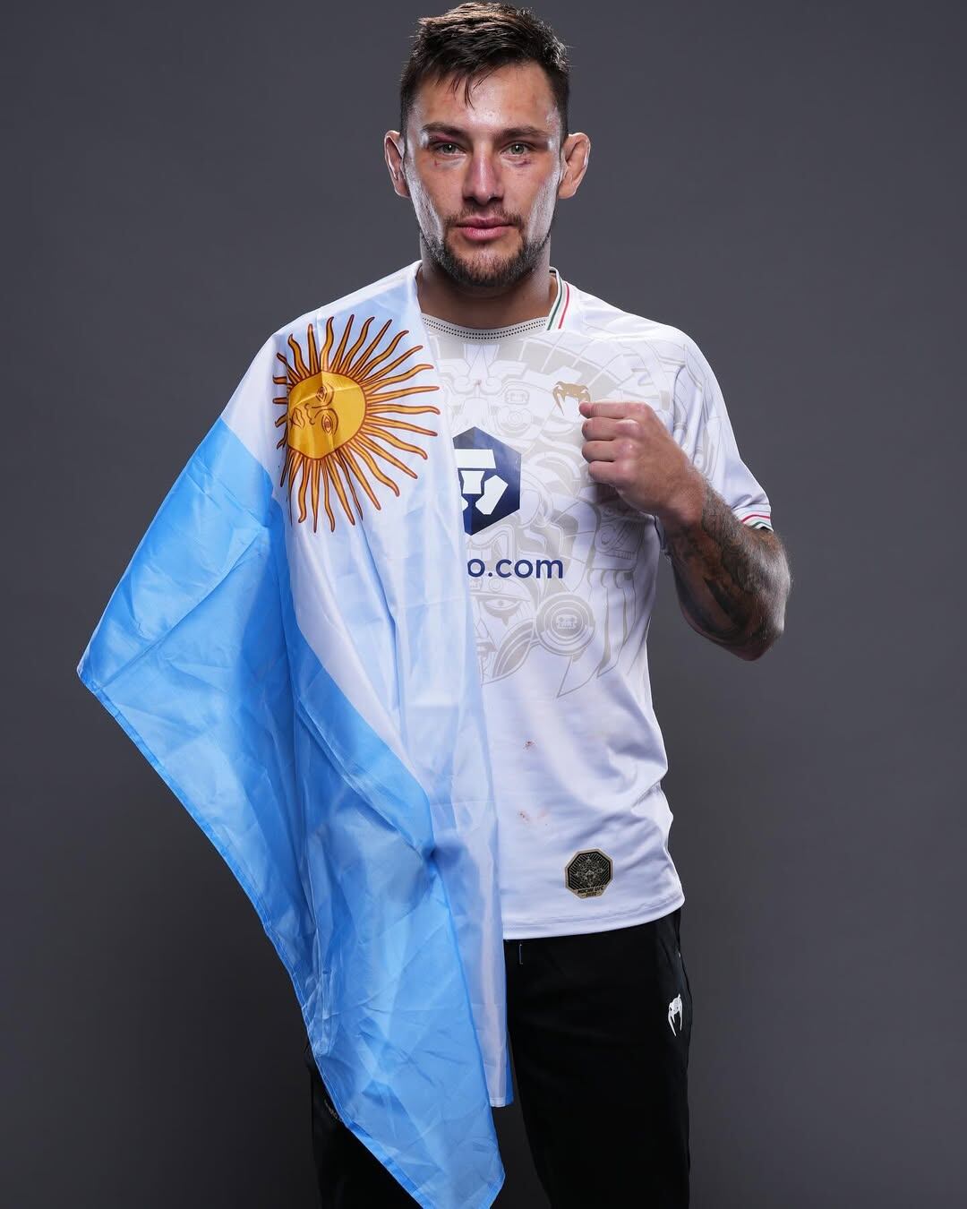 Se espera una gran batalla de Esteban Ribovics esta noche. (UFC)