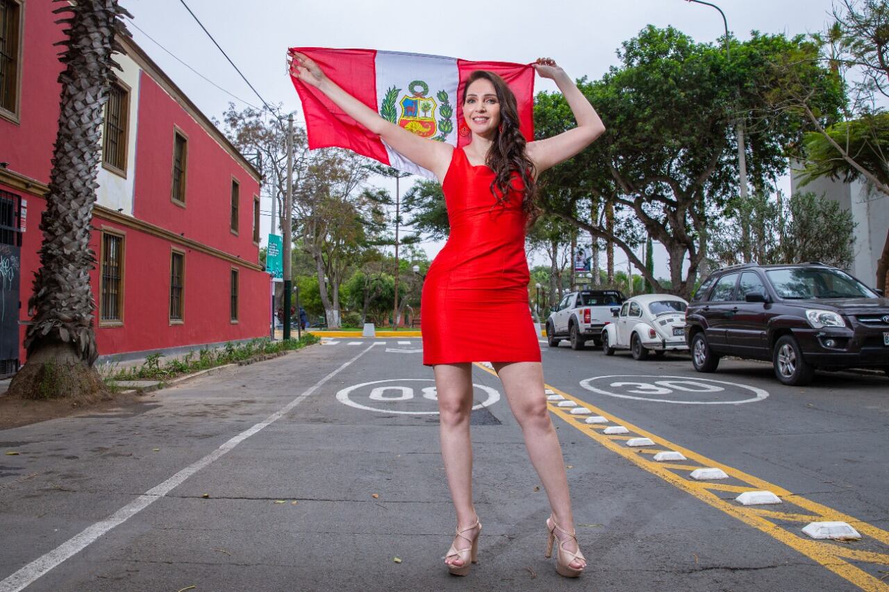 Pierangeli conduce su programa todos los domingos