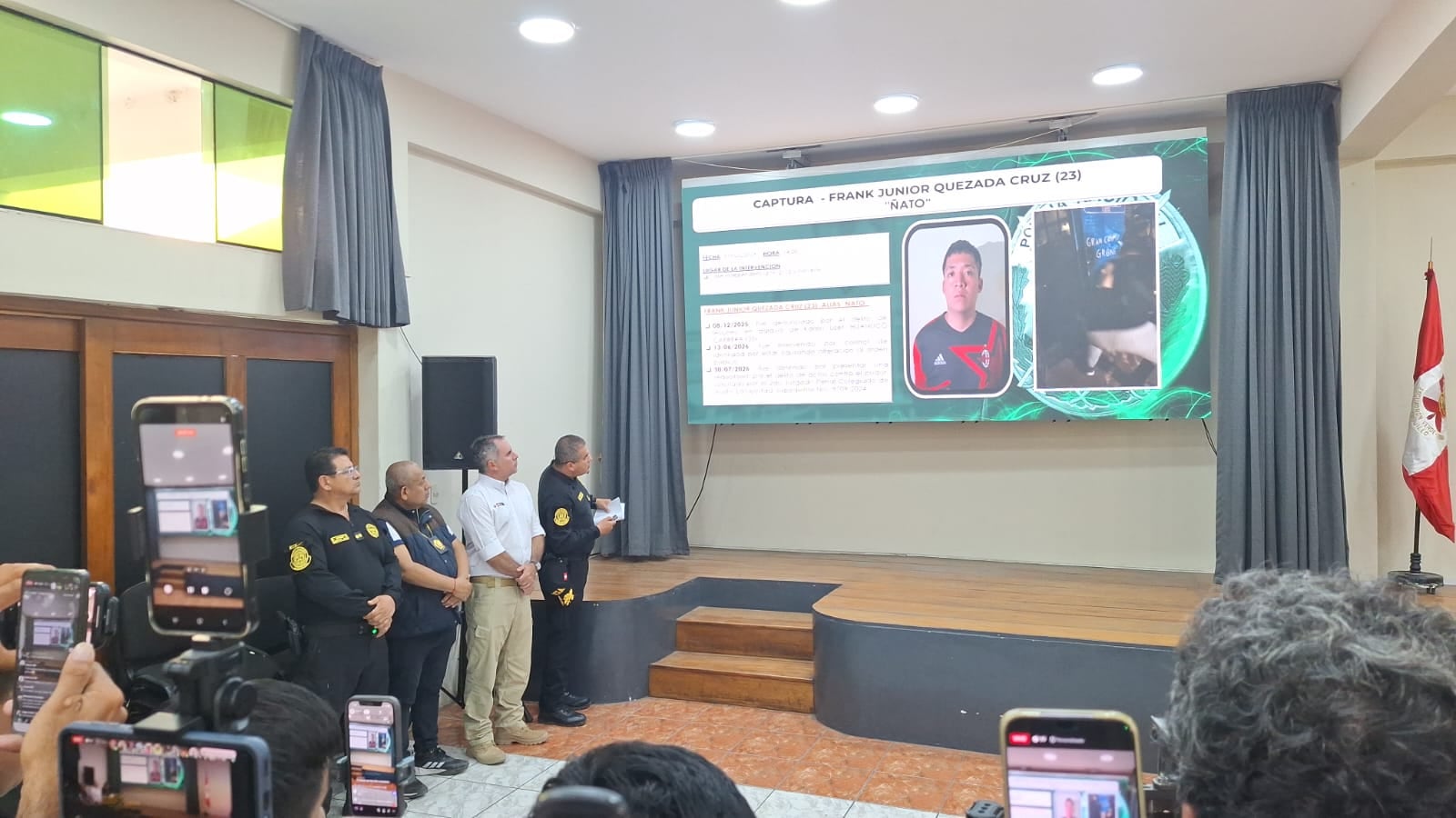 El comandante general de la PNP, Óscar Arriola, dio a conocer la liberación del empresario minero Jenss Lara. (Foto: GEC)
