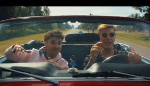 Vuelve El Auto Rojo en versión Remix con Vilma Palma e Vampiros y Marama